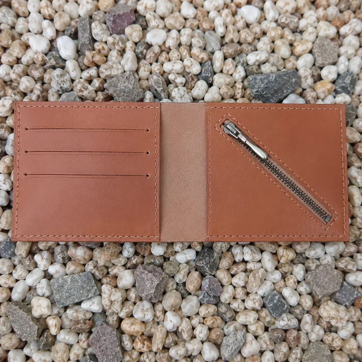 Portefeuille compact homme en cuir camel